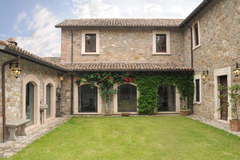 Exclusive Villa Parrano - Countryside With Pool Экстерьер фото